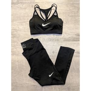 Nike DRI-FIT Combo